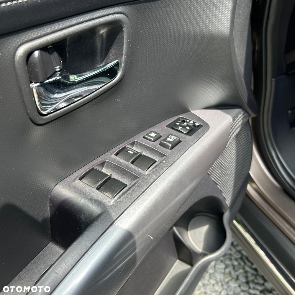 Mitsubishi Outlander 2.0 2WD CVT Diamant Edition+ - 14