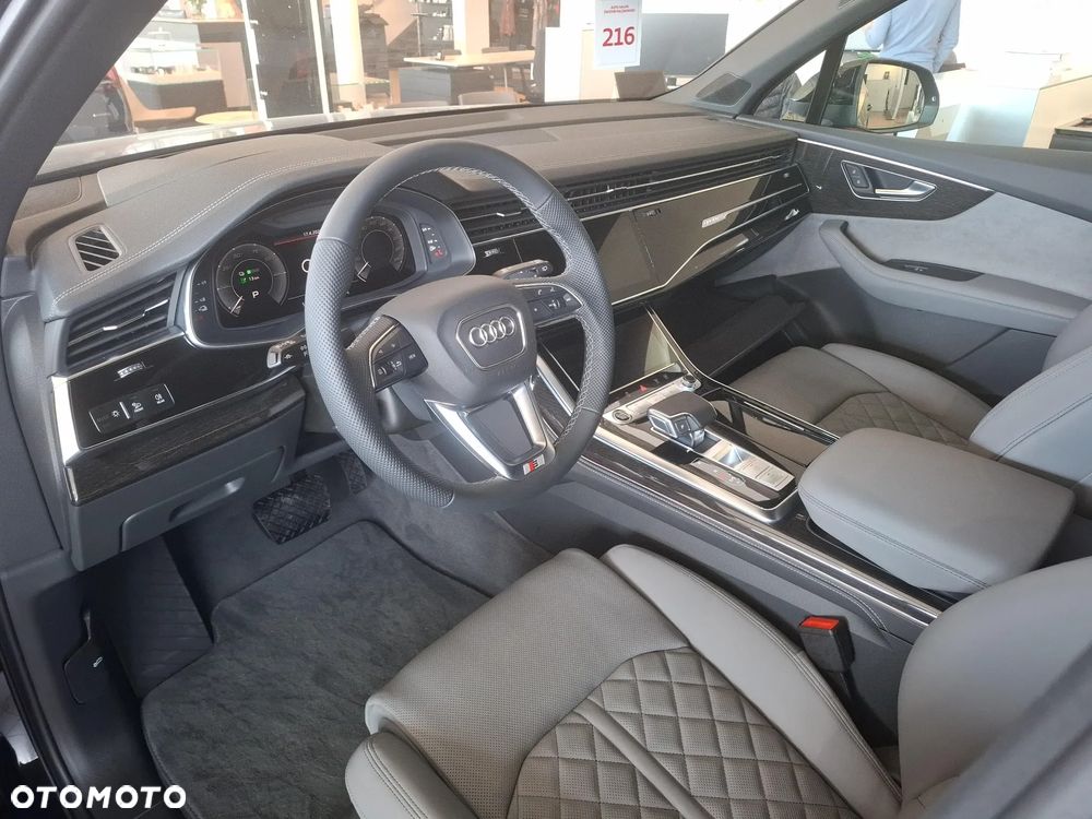 Audi Q7 SUV TFSIe quattro 360 kW tiptronic S line - 9