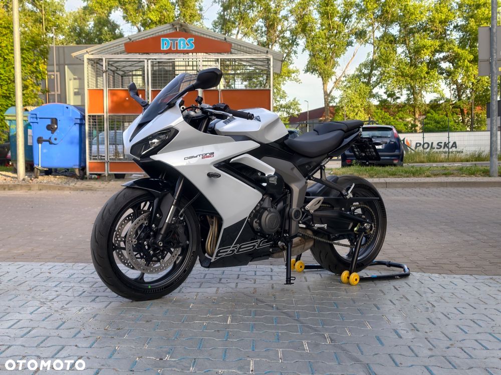 Triumph Daytona - 6