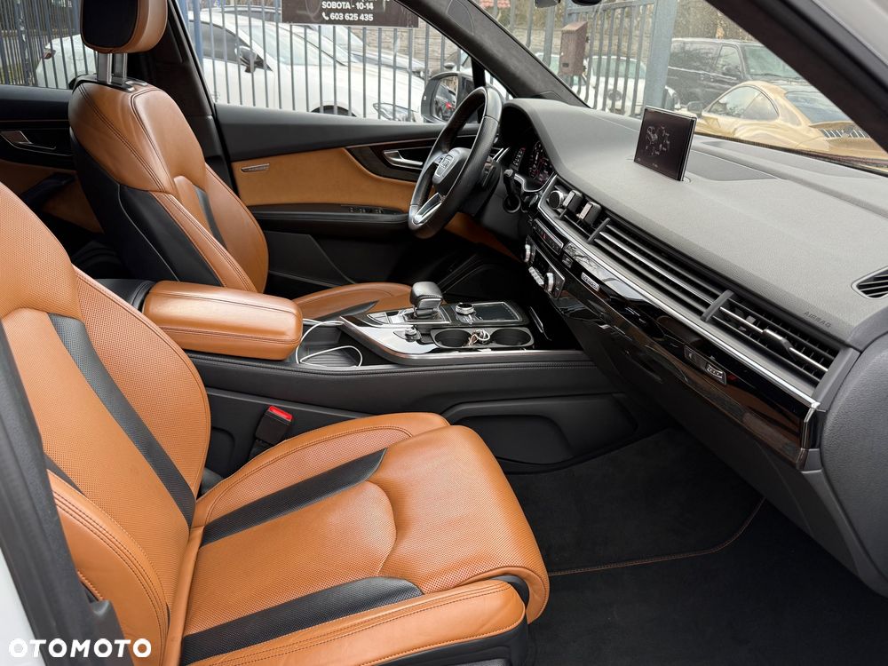 Audi Q7 - 37