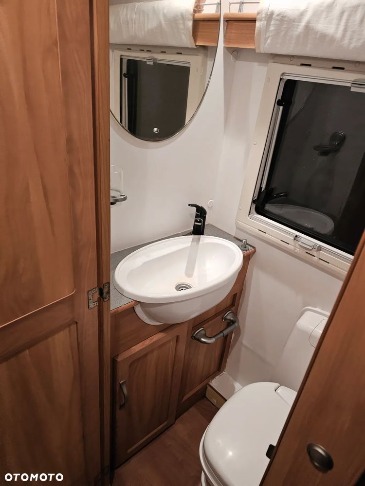 Hobby - FLEETWOOD. DMC-1350. WŁĄCZ FILMIK ! WERSJA VIP ! 2 SYPIALNIE. 4-6 os. ŁAZIENKA. NOWY SOLAR i PRZEDSIONEK ! - 7