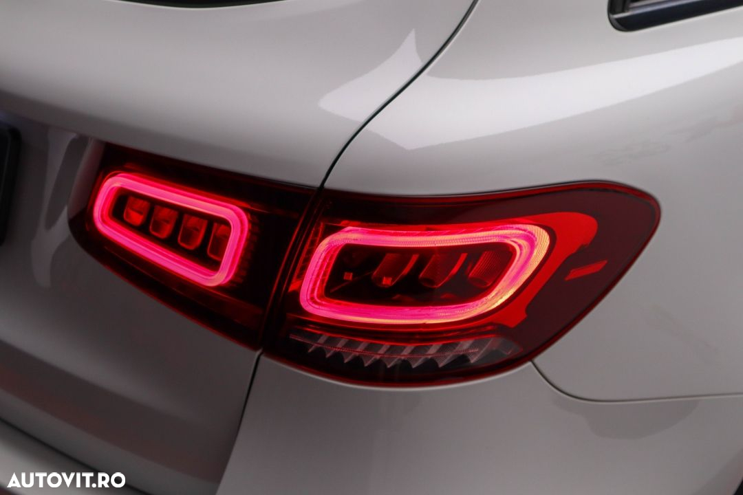 Mercedes-Benz GLC 300 de 4Matic 9G-TRONIC - 15