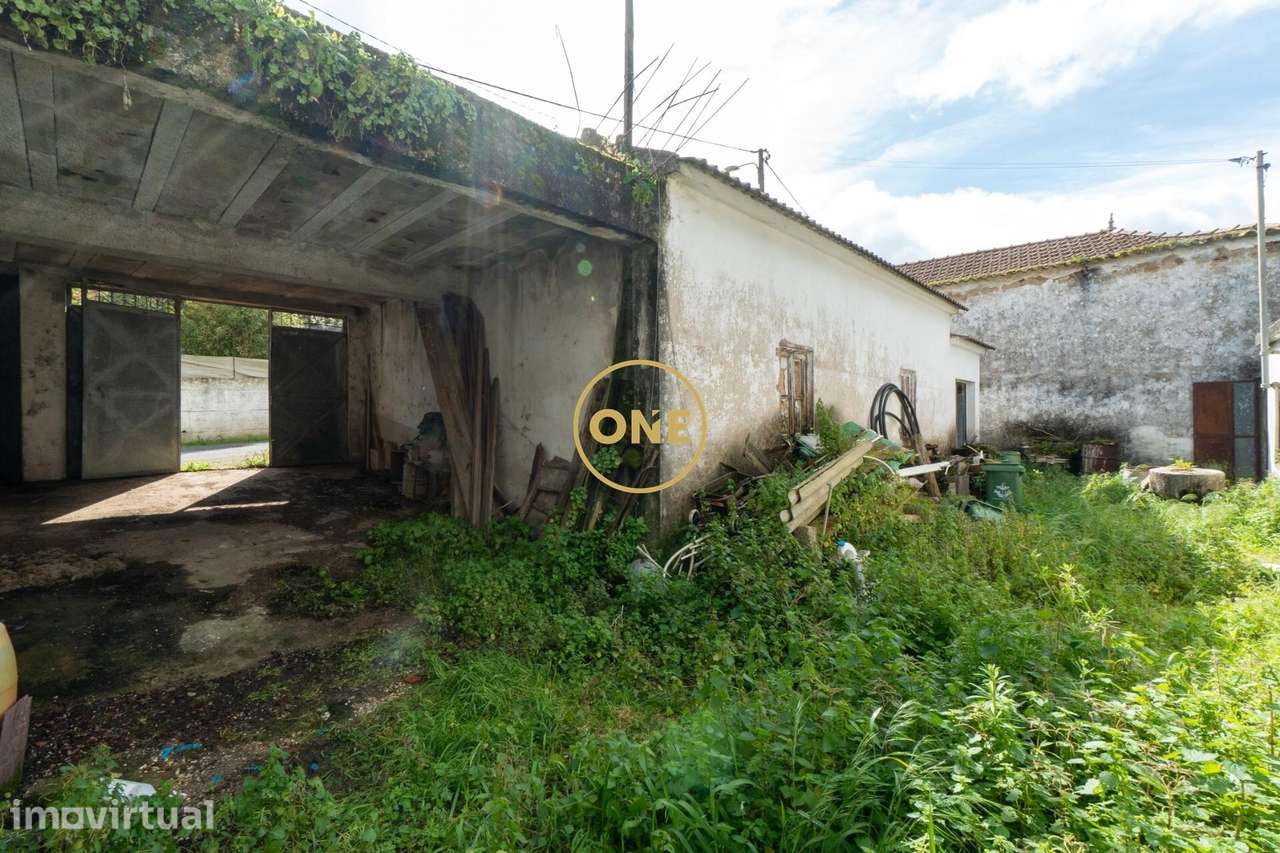 Moradias para reabilitação com terreno na Sapataria - Sobral Monte Agr - Grande imagem: 5/27