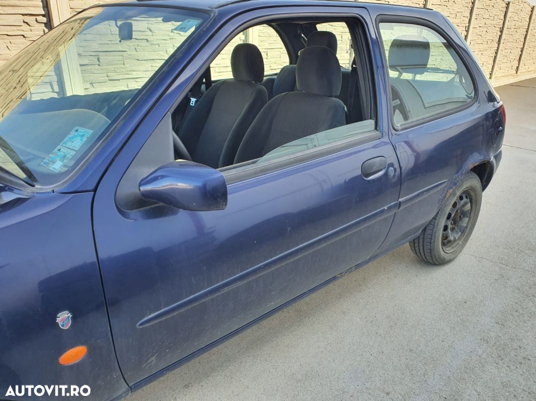 USA FORD FIESTA 4 S. - 1