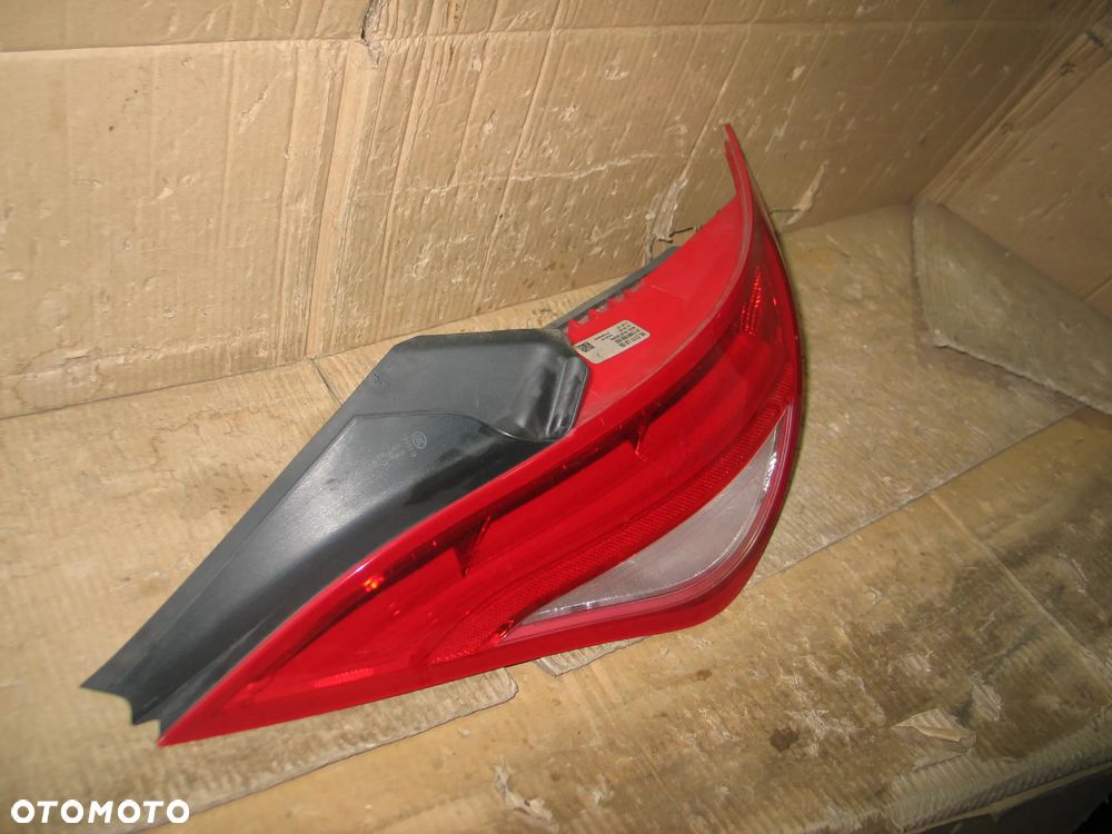 lampa tyl tylna mercedes CLA C117 W117 A1179061800 oryginal - 4