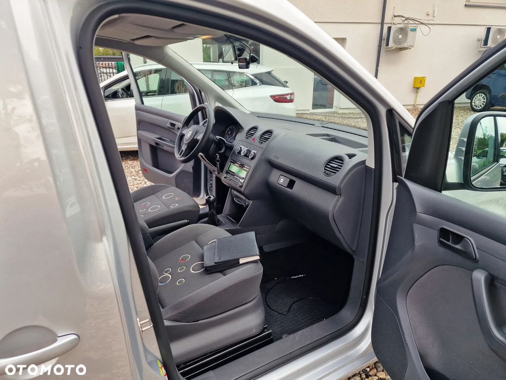 Volkswagen Caddy - 15
