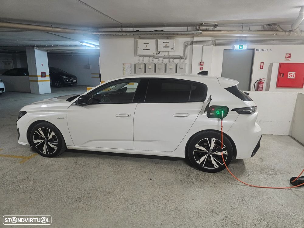 Peugeot 308 1.6 Hybrid Active Pack e-EAT8 - 28