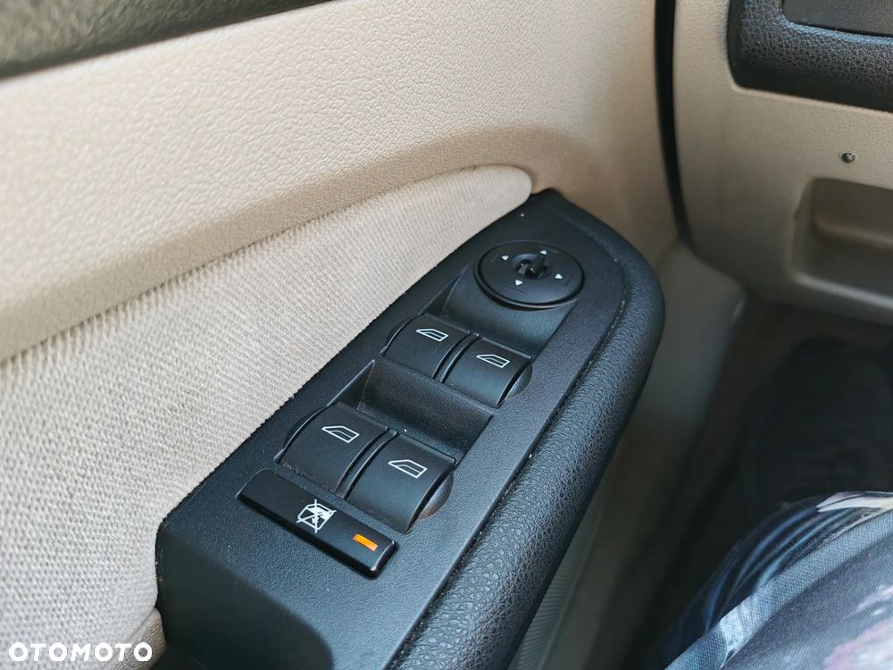 Ford Focus 1.6 TDCi Ambiente - 20