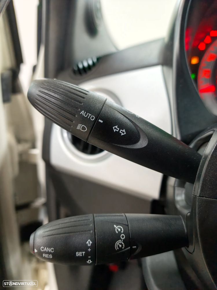 Fiat 500C 1.0 Hybrid Connect - 16