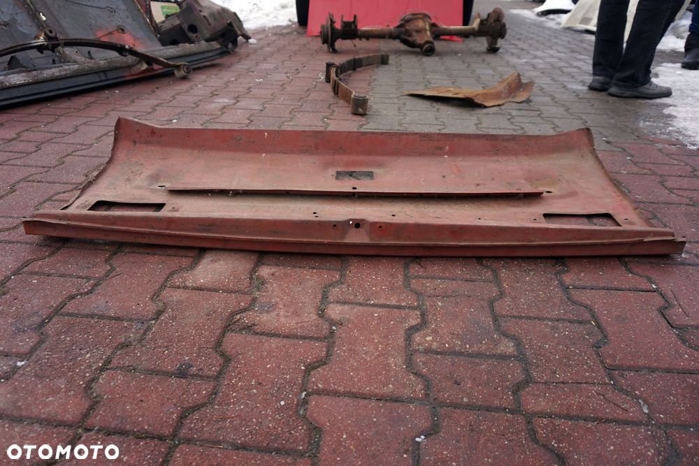 ĆWIARTKA PAS TYLNY 125P   FIAT - 16