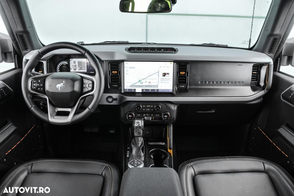 Ford Bronco 2.7L V6 Ecoboost Badlands - 14