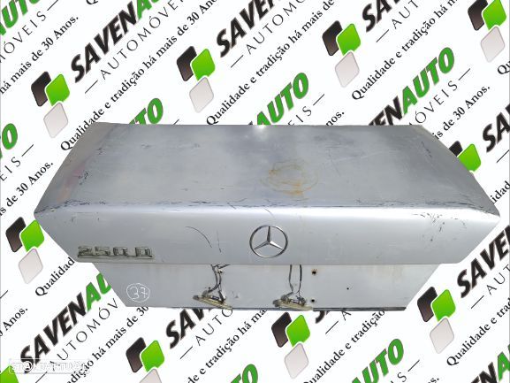 Tampa Mala Mercedes-Benz 200 - 300 D (124) - 1