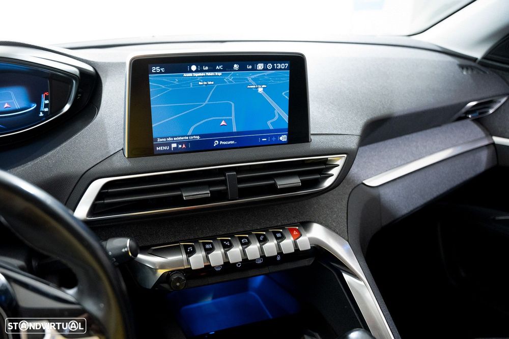 Peugeot 3008 1.5 BlueHDi Allure - 5