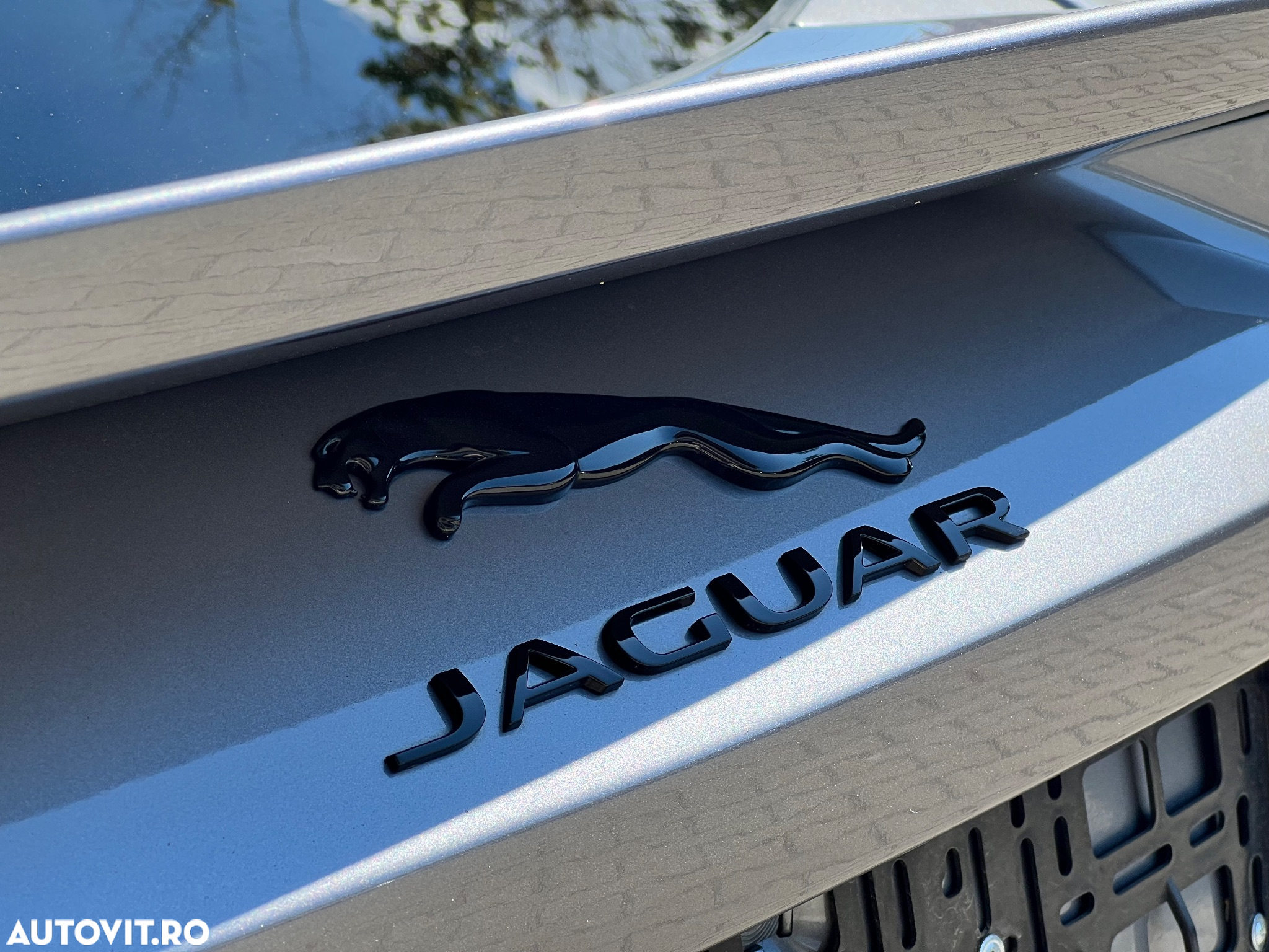Jaguar F-Type Coupe P300 Aut. R-Dynamic - 33