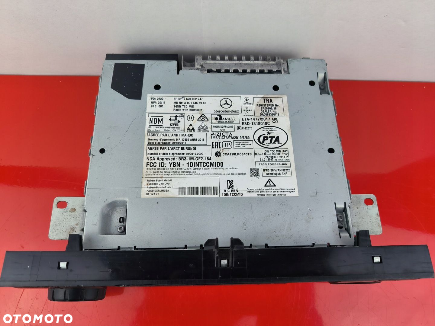 Mercedes-Benz ACTROS AXOR ATEGO Radio Bluetooth mp4 A0014461962 - 3