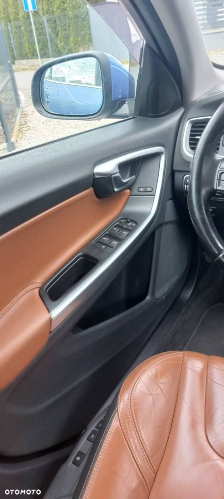 Volvo V60 - 29
