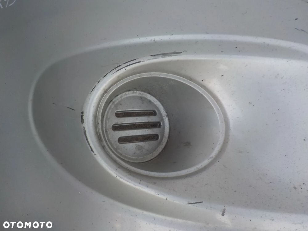 HYUNDAI I20 I ZDERZAK PRZÓD RYS - 11