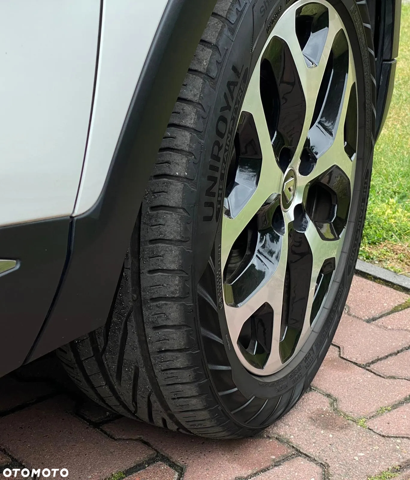 Renault Captur 1.5 dCi Intens EDC - 23