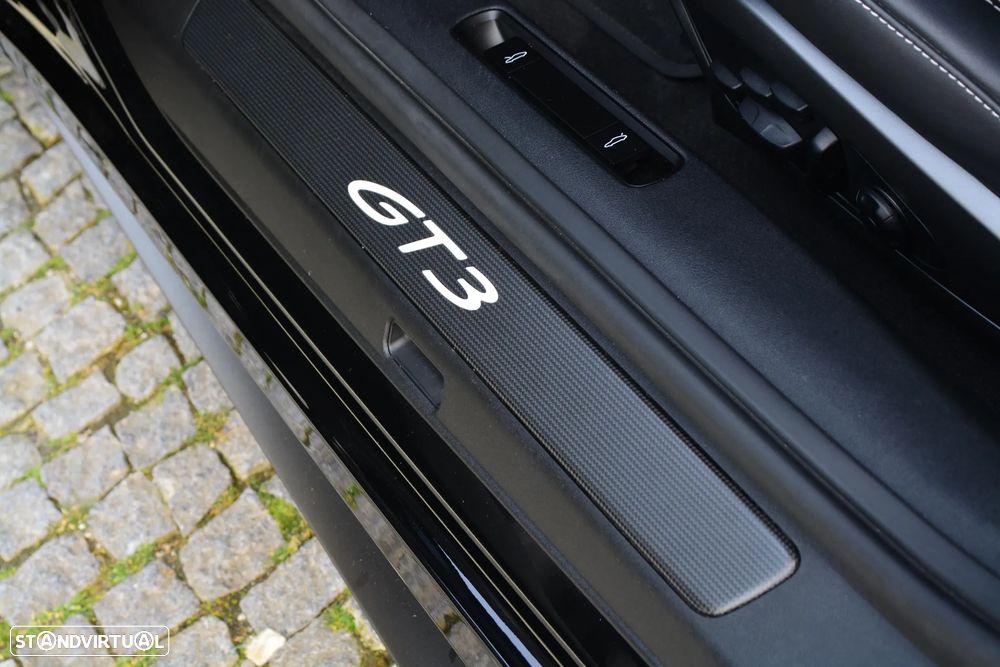 Porsche 911 (992) GT3 PDK - 36