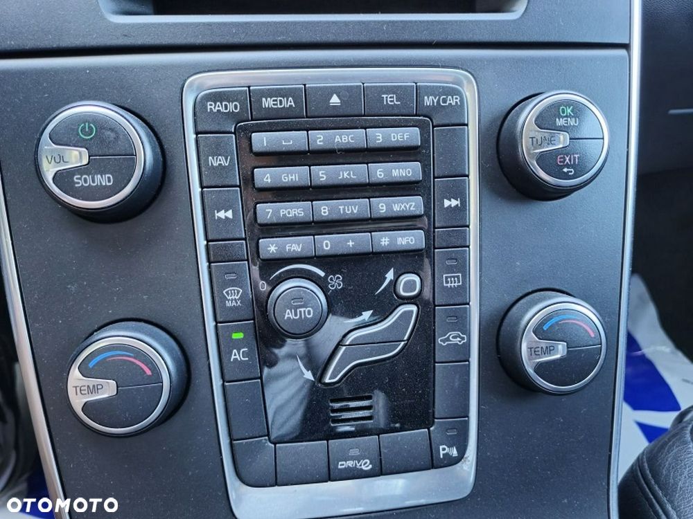 Volvo S60 - 29
