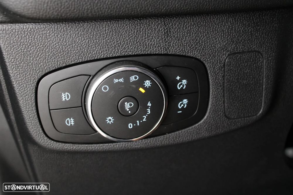 Ford Focus 1.0 EcoBoost MHEV ST-Line - 13