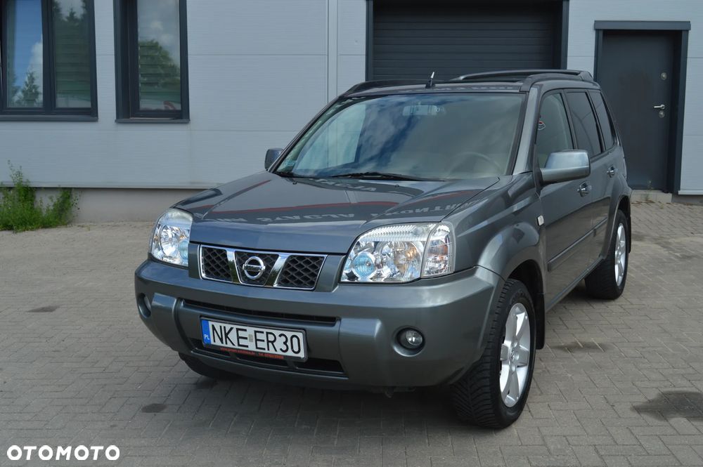 Nissan X-Trail 2.2 dCi 4x4 DPF Comfort - 3