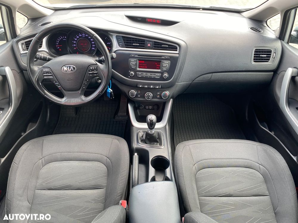 Kia Ceed Cee'd 1.4 GSL Best - 7