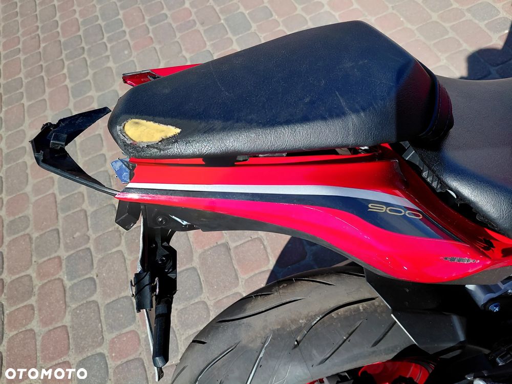Kawasaki Z 900 - 18