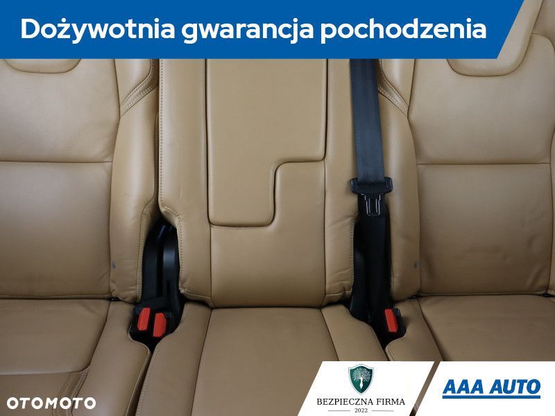 Volvo XC 90 - 12