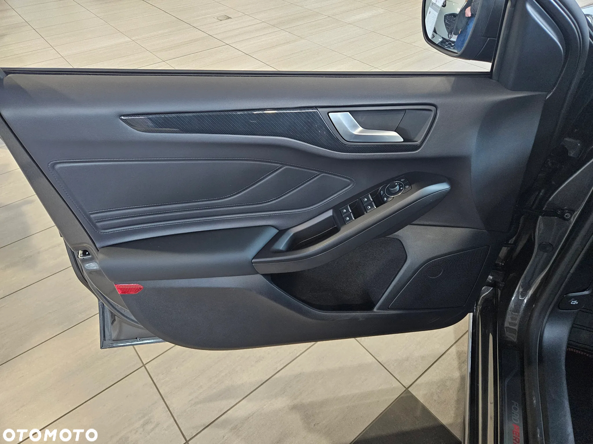 Ford Focus 2.3 EcoBoost ST X - 18