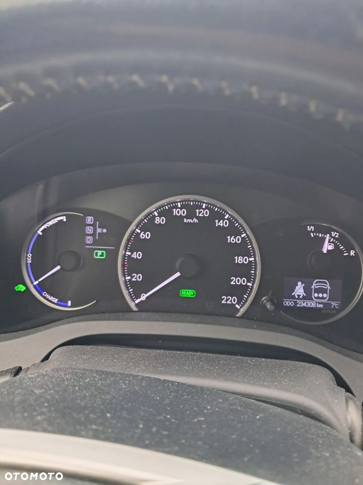 Lexus CT Standard - 12