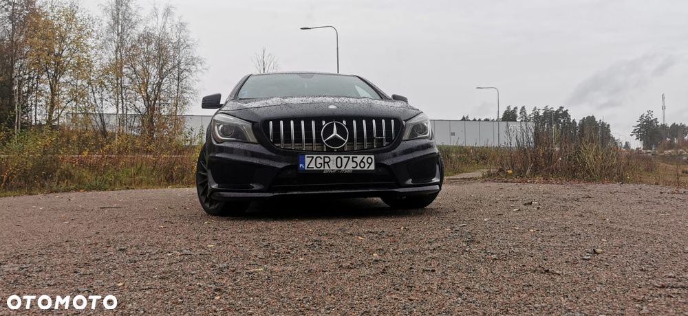 Mercedes-Benz CLA 45 AMG 4Matic 7G-DCT - 12