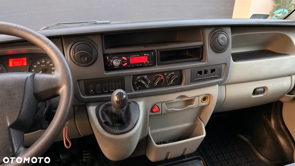 Opel MOVANO - 13