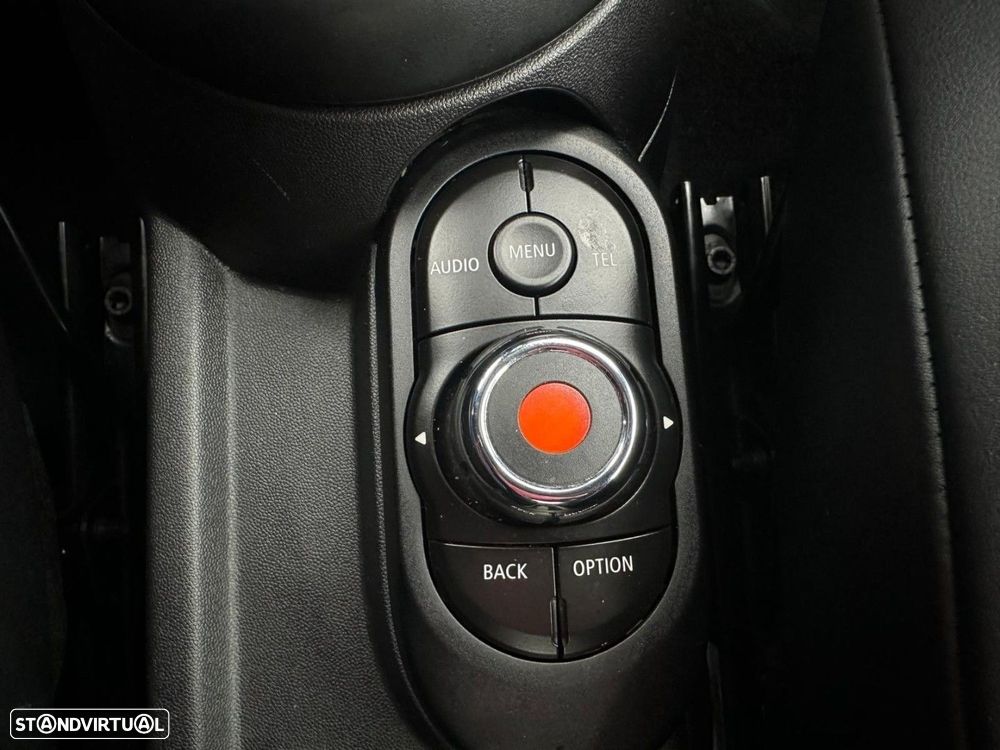 MINI 3 Portas Cooper D - 29