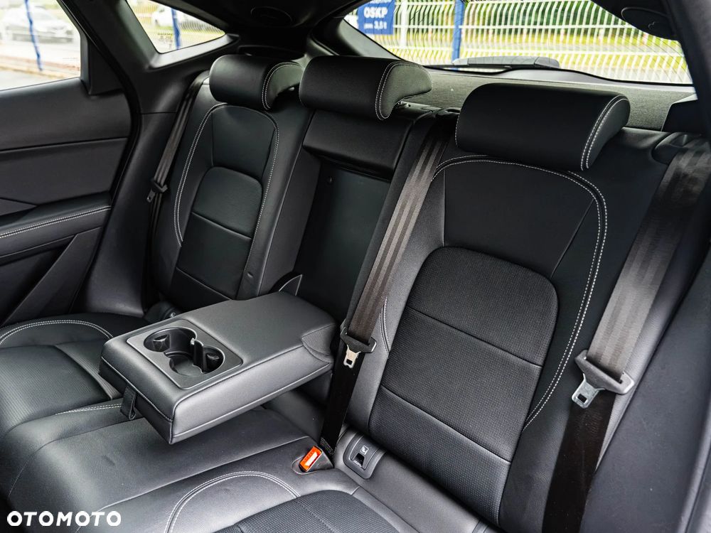 Jaguar E-Pace D200 AWD R-Dynamic - 27