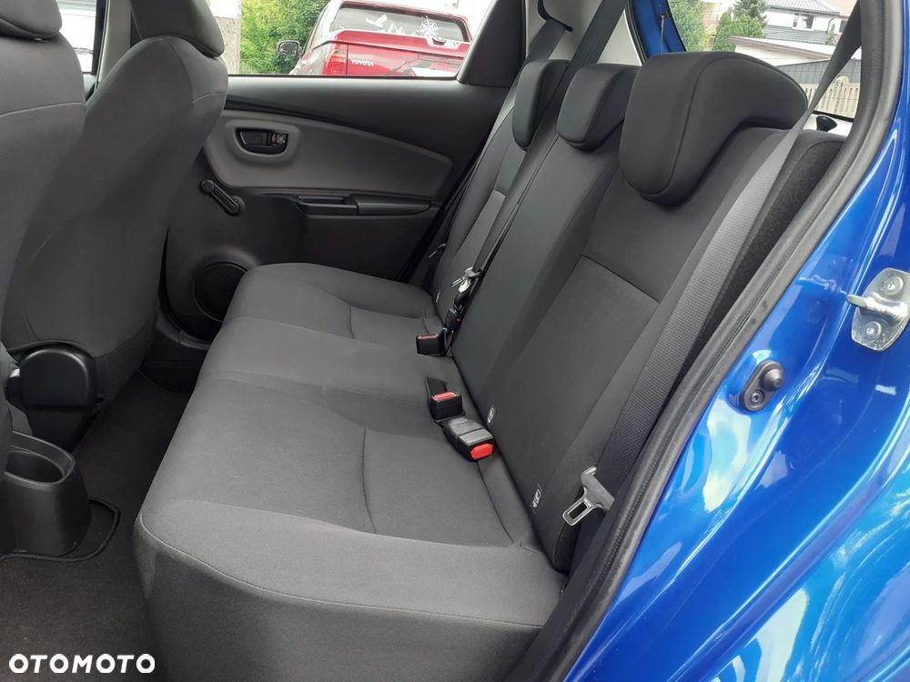 Toyota Yaris - 16