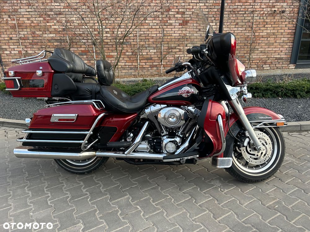 Harley-Davidson FLHTCU Ultra - 4