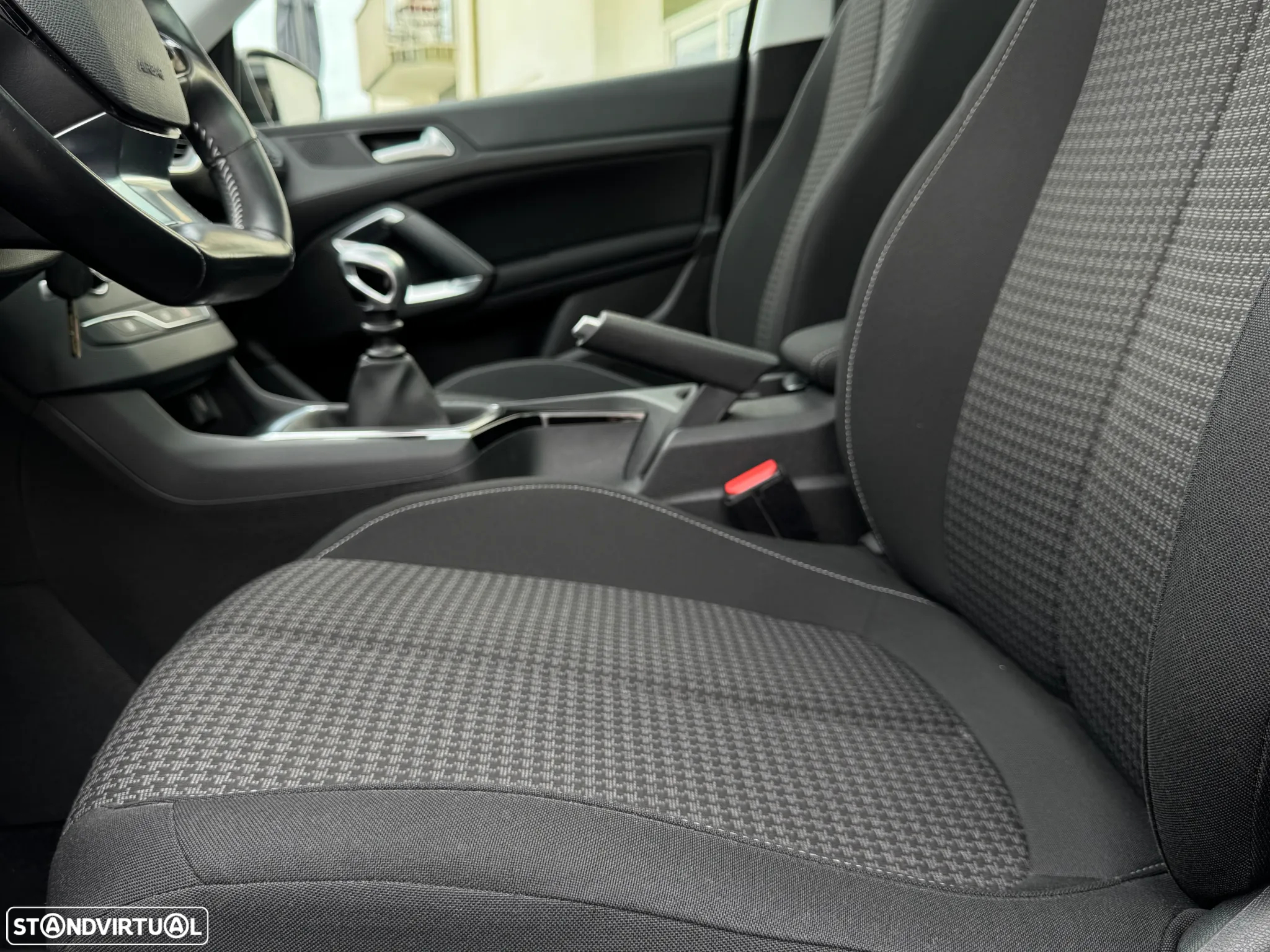 Peugeot 308 SW PureTech 110 Stop & Start Active Pack - 12