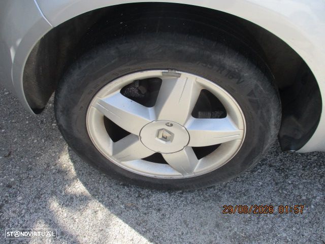 Renault Scénic 1.5 dCi Dynamique - 10