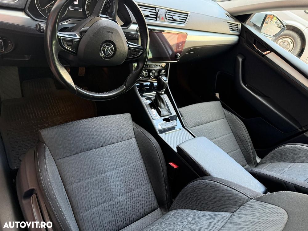 Skoda Superb 2.0 TDI DSG Ambition - 18