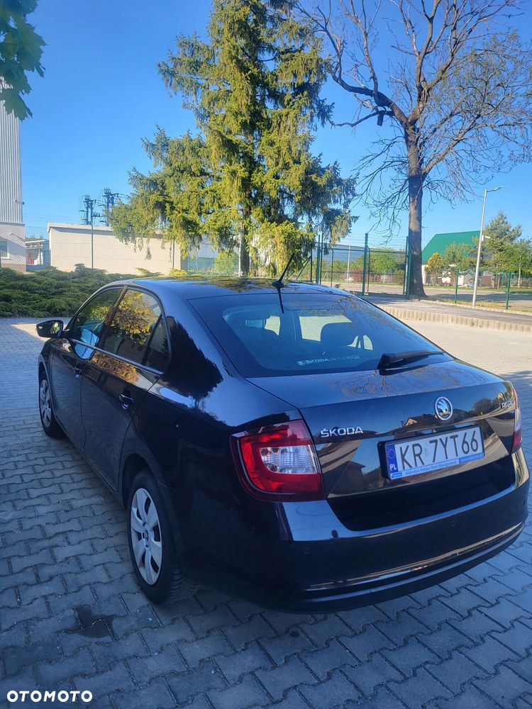 Skoda RAPID 1.0 TSI Active - 6