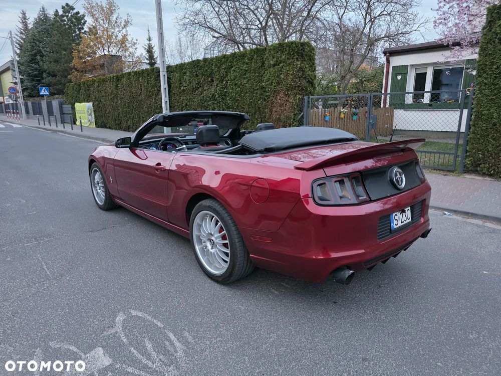 Ford Mustang 3.7 V6 Premium - 5