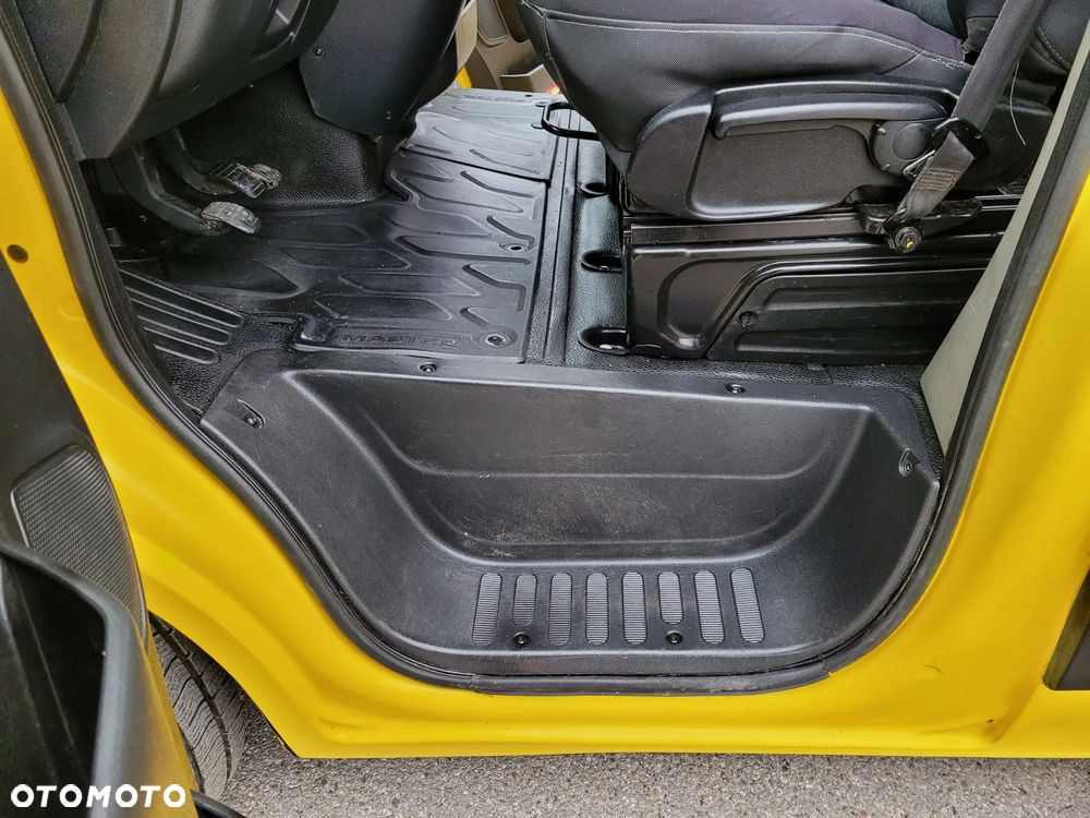 Renault Master - 24