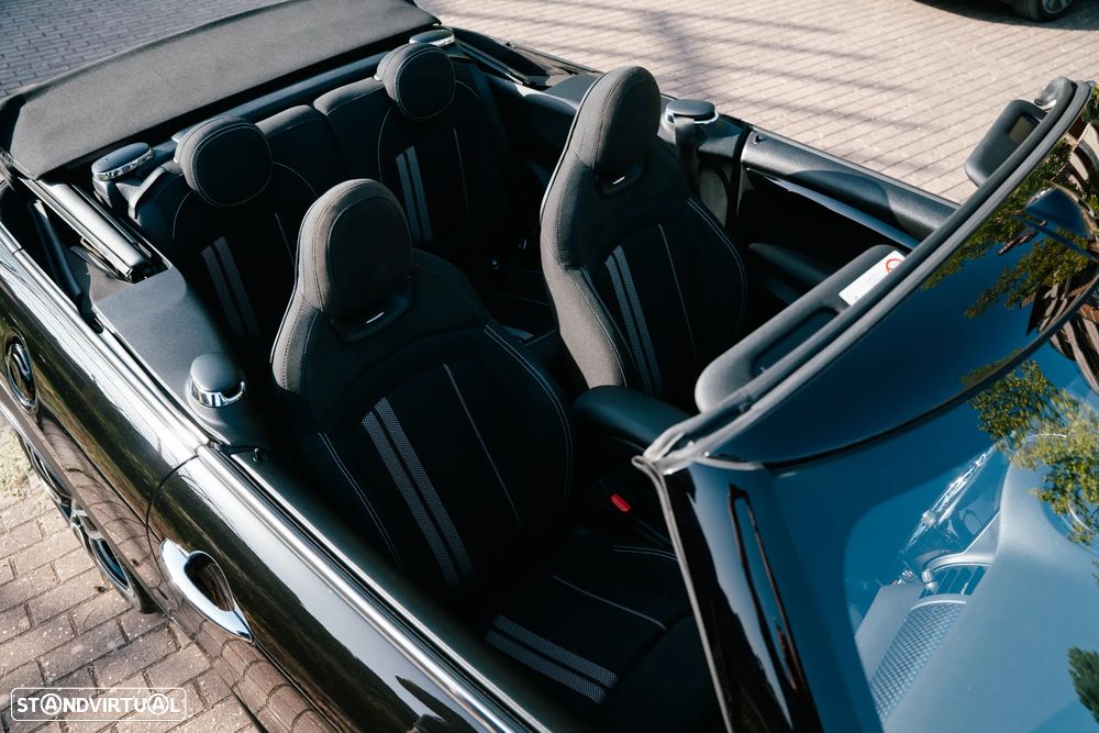 MINI Cabrio John Cooper Works Auto Desportiva - 25