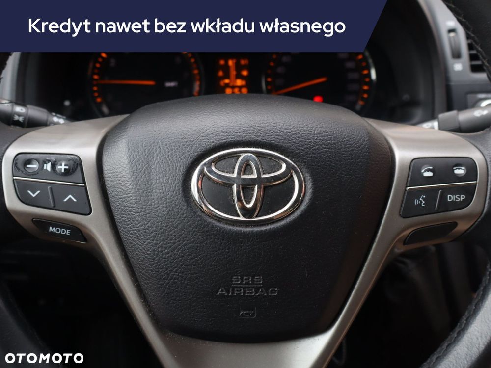 Toyota Avensis - 15