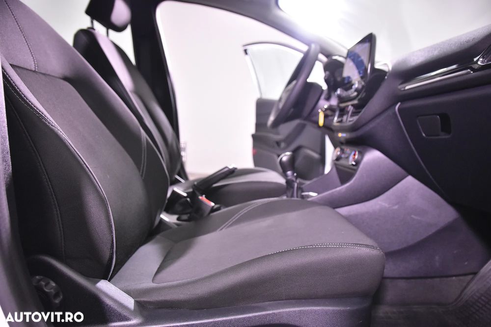 Ford Fiesta 1.1 Titanium - 11