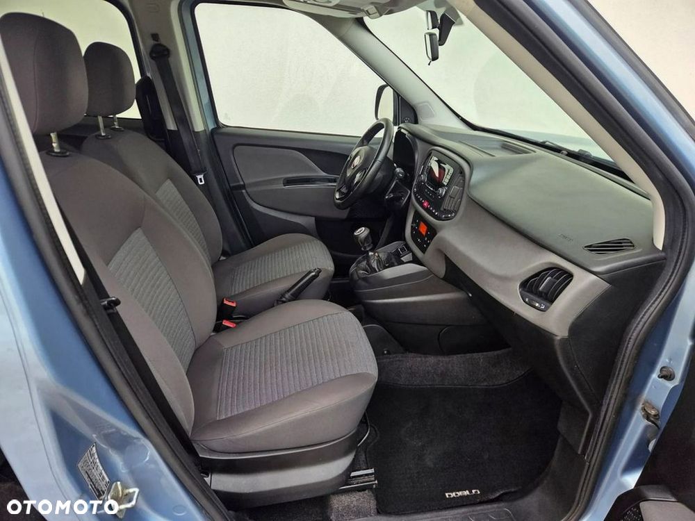 Fiat Doblo - 11