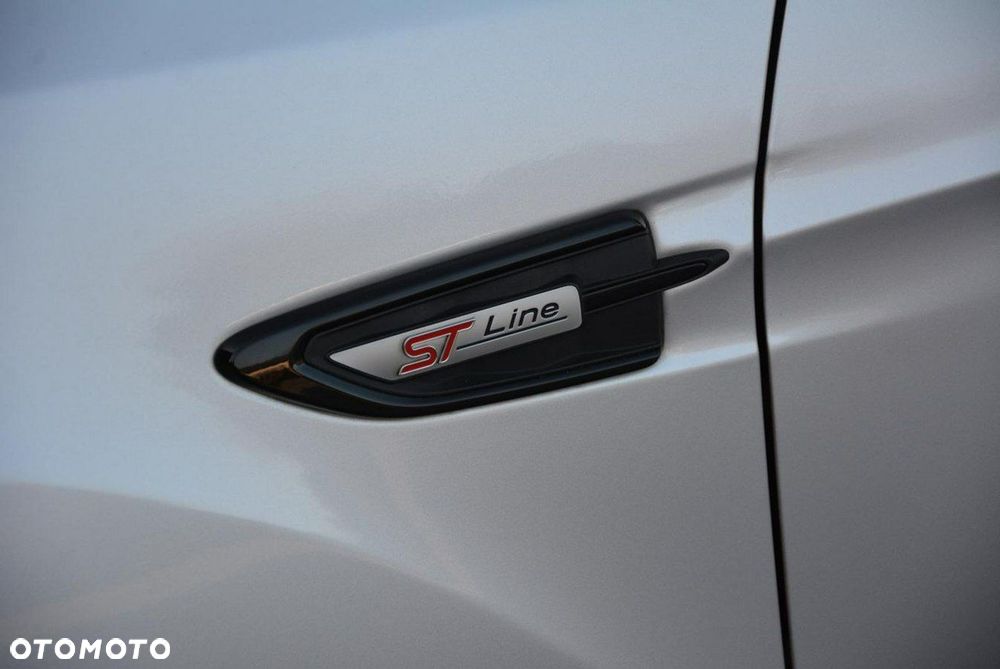 Ford Kuga 2.0 TDCi AWD ST-Line - 34