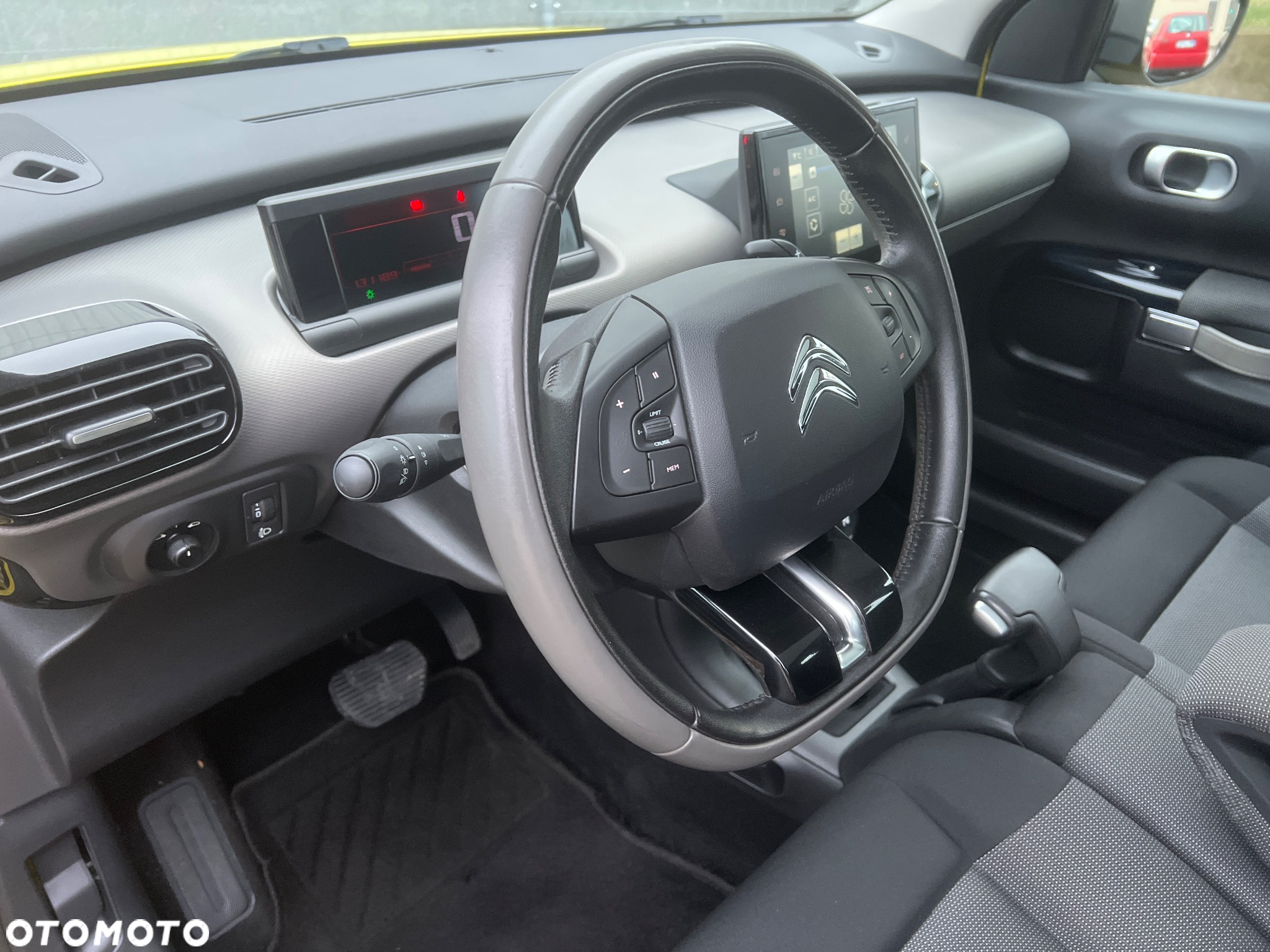 Citroën C4 Cactus - 18