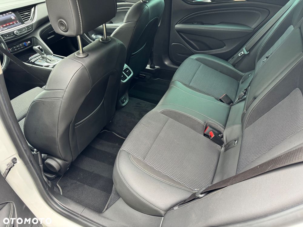 Opel Insignia 2.0 CDTI automatik Sport - 11